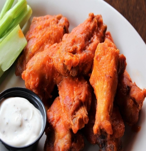 Order Buffalo Style Wings food online from Green Door Tavern store, Chicago on bringmethat.com