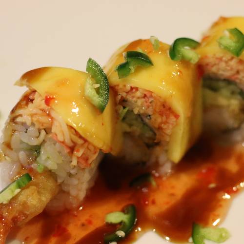 Order GOLDEN MANGO food online from Umami Japanese Steakhouse store, Raleigh on bringmethat.com