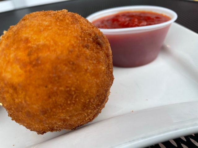 Order Spinach and Cheese Rice Balls food online from Nino's Pizza & Restaurant store, Hillsdale on bringmethat.com