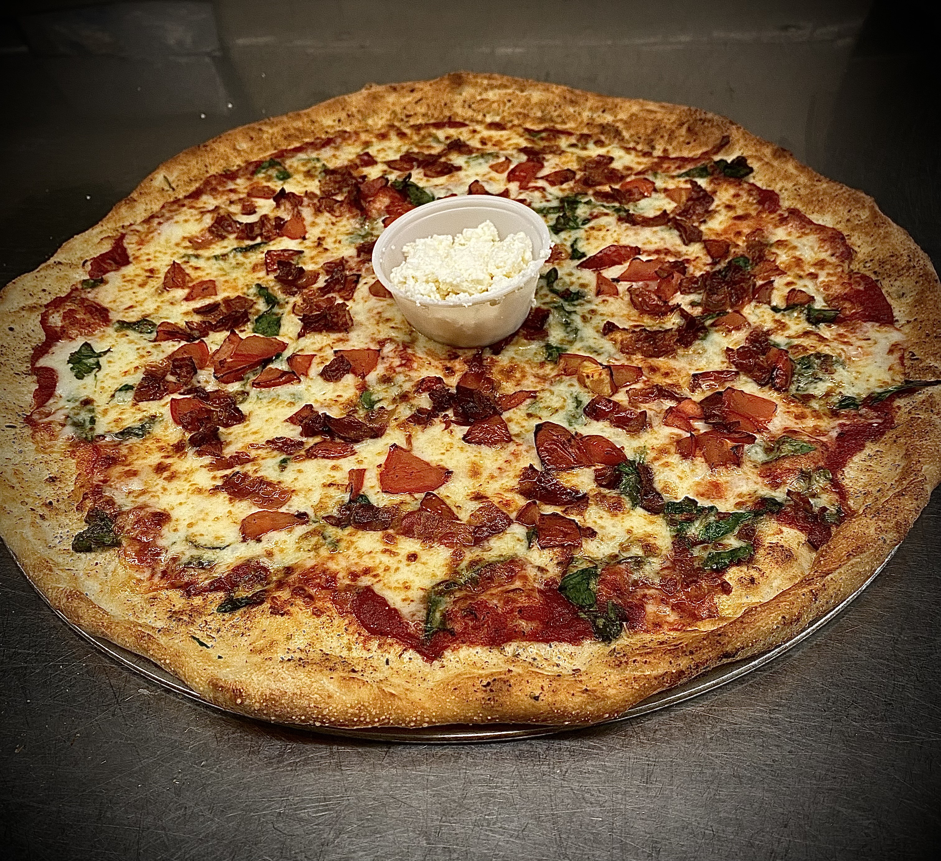 Order Bacon Spinach BLT Pizza food online from Dough Boy's 24th St store, Virginia Beach on bringmethat.com