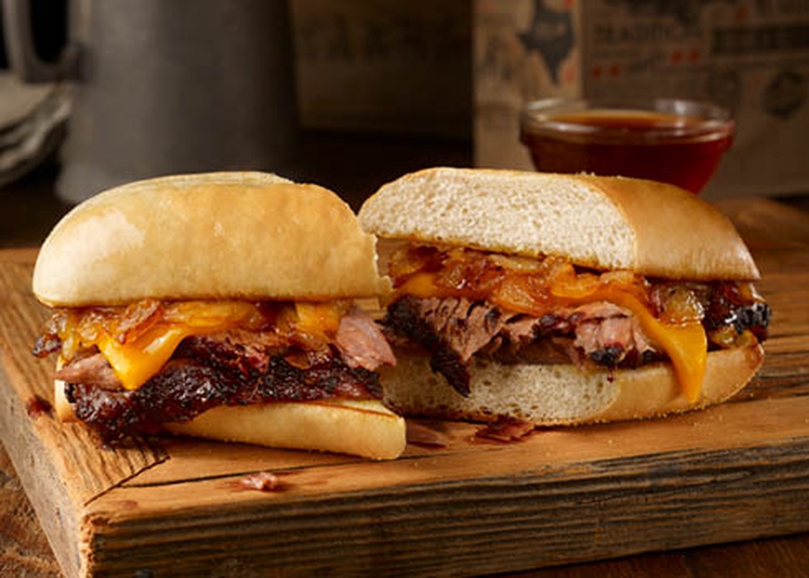 Order Pit Dip Sandwich food online from Dickey Barbecue Pit store, Mason on bringmethat.com
