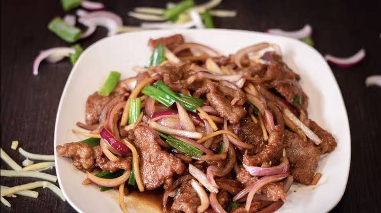 Order Ginger and Onion Beef food online from China Bros store, Escondido on bringmethat.com