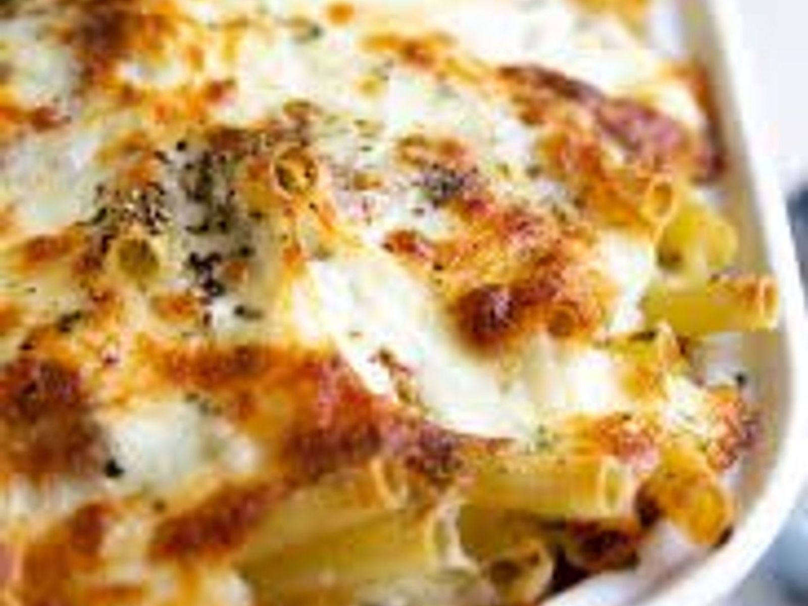 Order BAKED ZITI food online from Lisa's Family Pizzeria store, Melrose on bringmethat.com