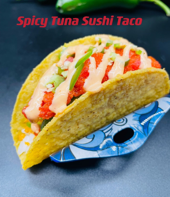 Order M5 Spicy Tuna Sushi Taco food online from Sushi Too store, Pittsburgh on bringmethat.com