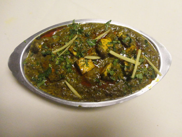 Order Saag Paneer  food online from Mantra Indian Cuisine  store, Ontario on bringmethat.com