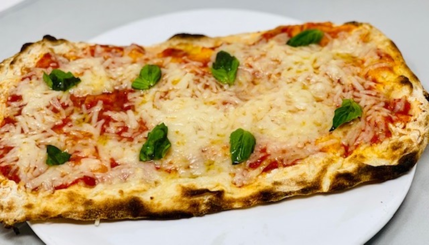 Order Vegan Margherita Pizza food online from Casati's store, Chicago on bringmethat.com