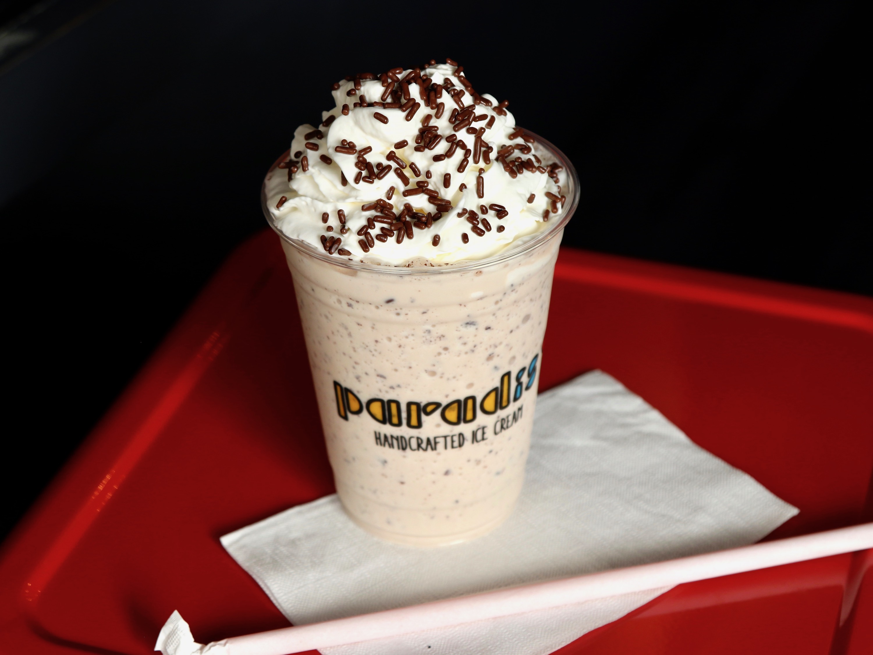 Order Vanilla Bean Caramel Milkshake food online from Paradis Ice Cream store, San Clemente on bringmethat.com