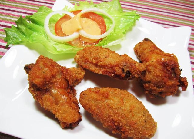 Order W1. Chicken Wings 鸡翅 food online from Crystal Jade Chinese Restaurant  store, Saint Paul on bringmethat.com