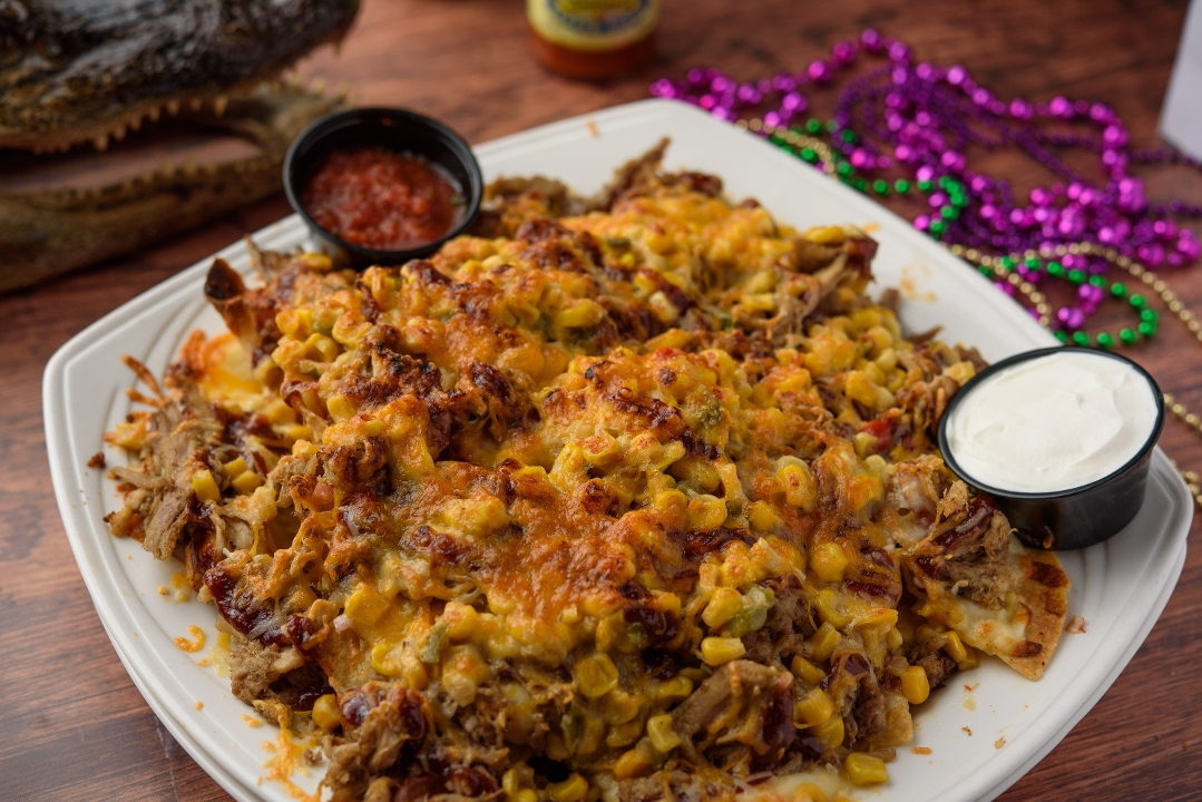 Order E/Pulled Pork Nachos food online from Buzzard Billy store, Lincoln on bringmethat.com
