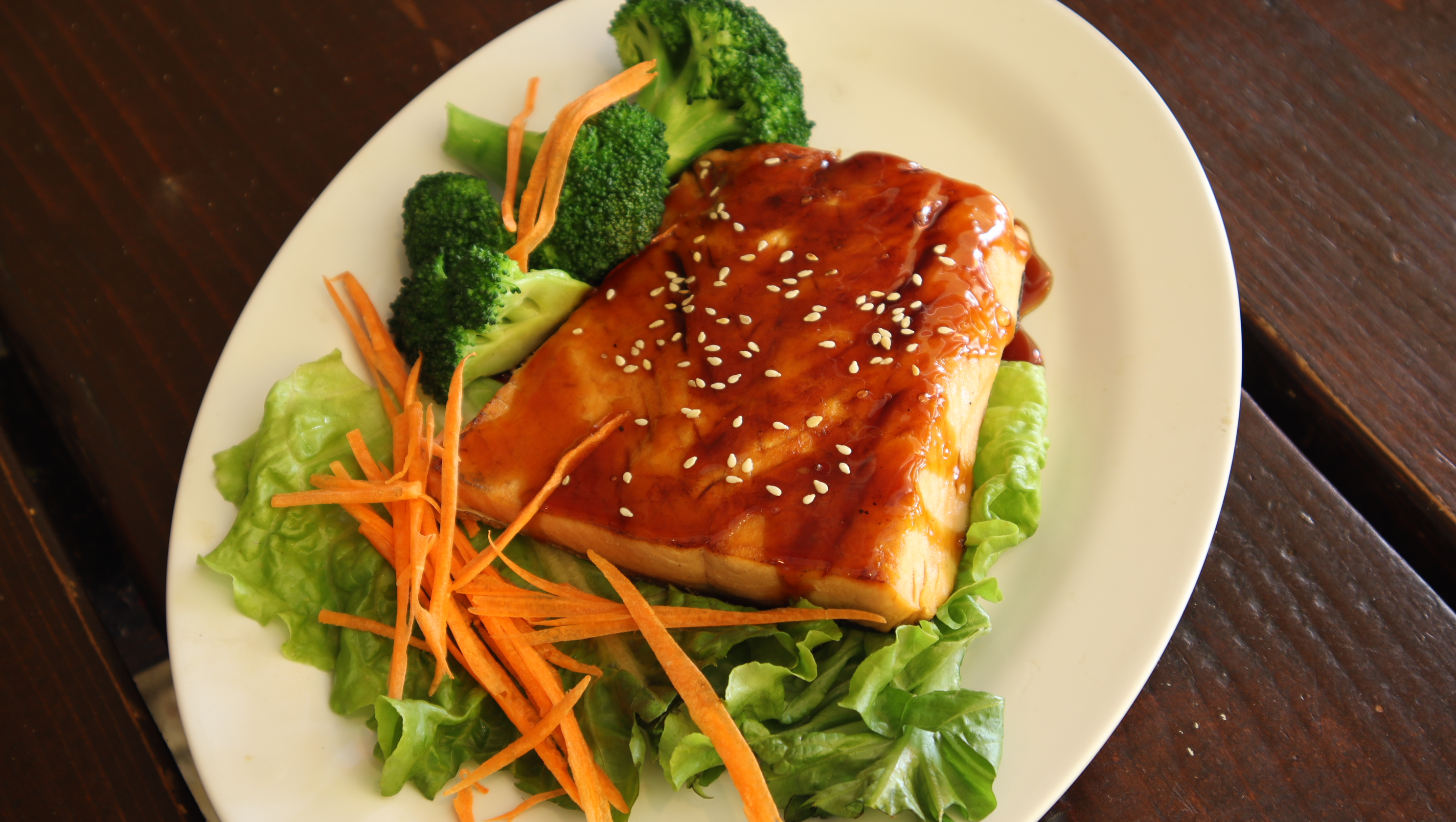 Order S6. Salmon Teriyaki food online from Boran thai restaurant store, Los Angeles on bringmethat.com