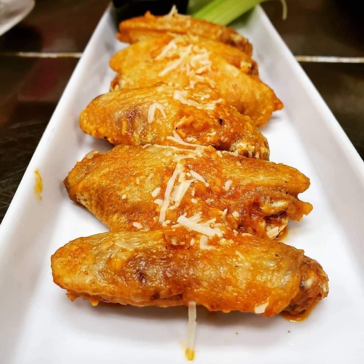 Order Buffalo Style Wings food online from Wilder's Cutting Edge Bistro store, Appleton on bringmethat.com