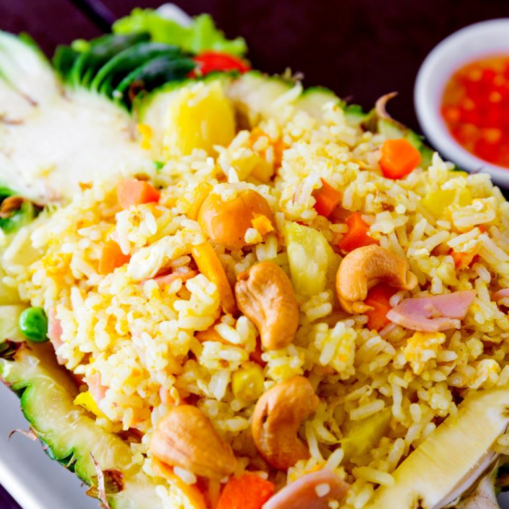 Order Pineapple Fried Rice food online from Zabb Thai Spice Kitchen store, Las Vegas on bringmethat.com