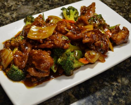 Order General Tso's Chicken food online from Golden Crown Chinese Restaurant store, Amherst on bringmethat.com
