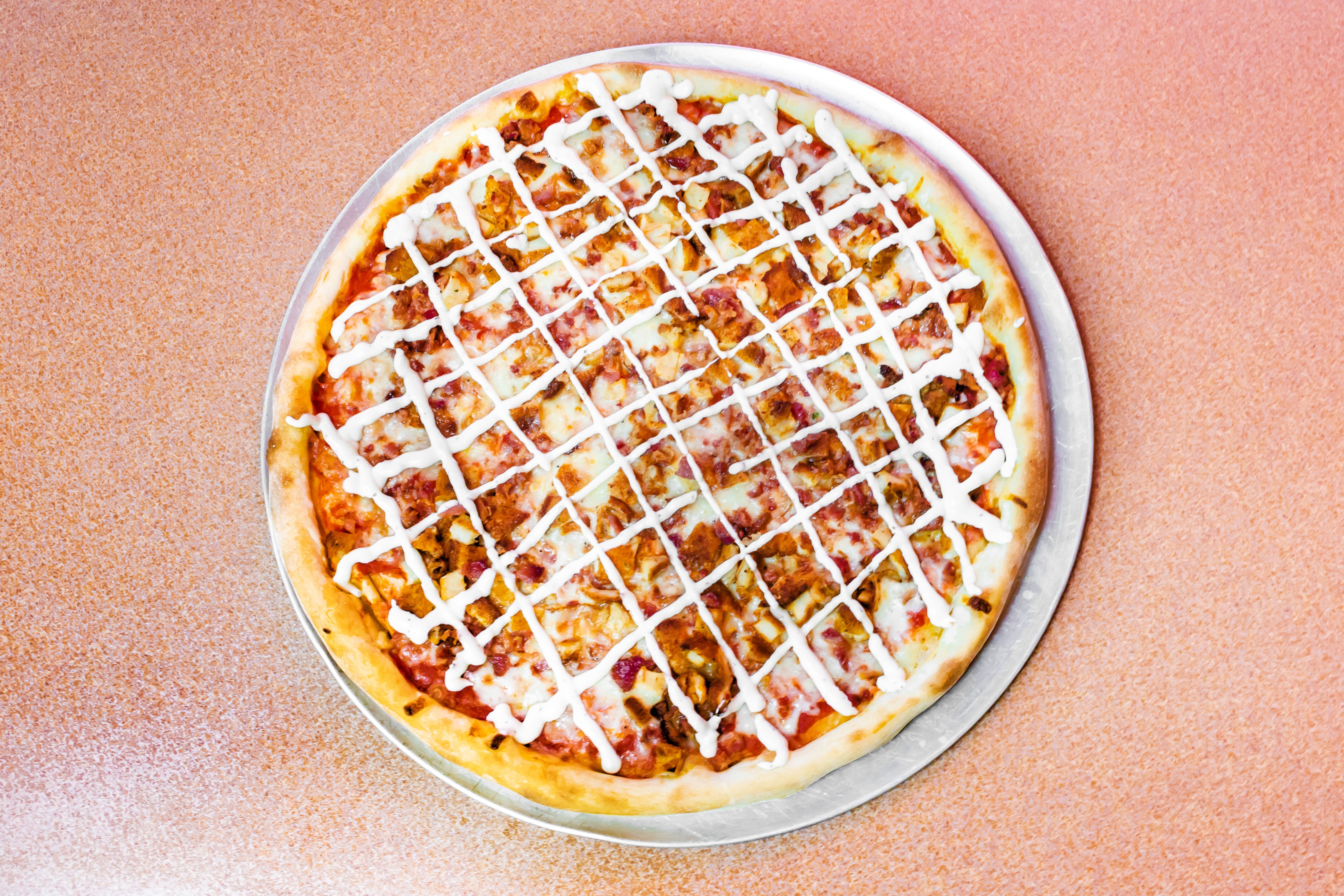 Order Chicken, Bacon & Ranch Pizza - Small 12" (Personal) food online from I Love NY Pizza store, Yonkers on bringmethat.com