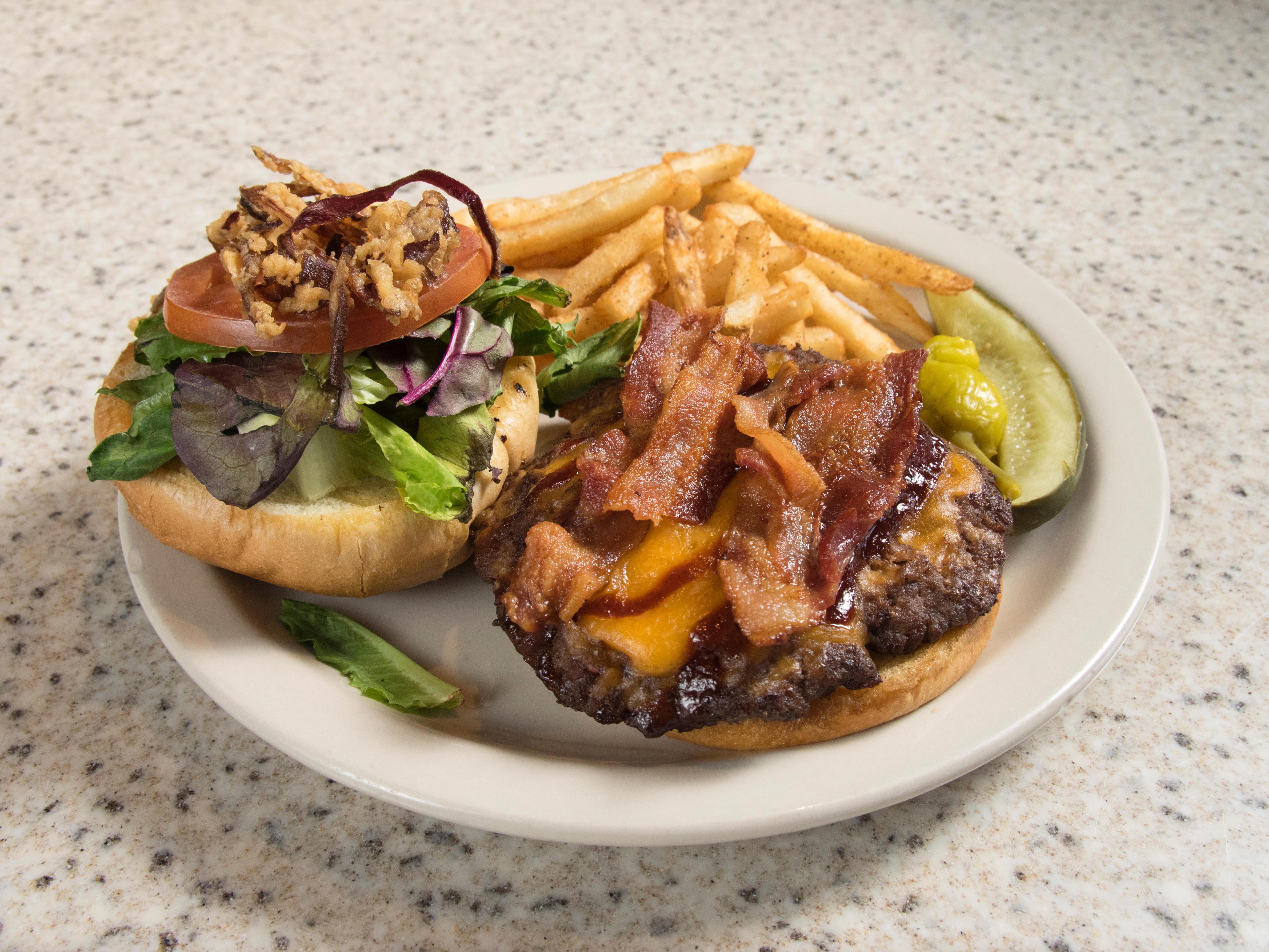 Order Texas Burger food online from Oggi Sports I Brewhouse I Pizza store, Santee on bringmethat.com