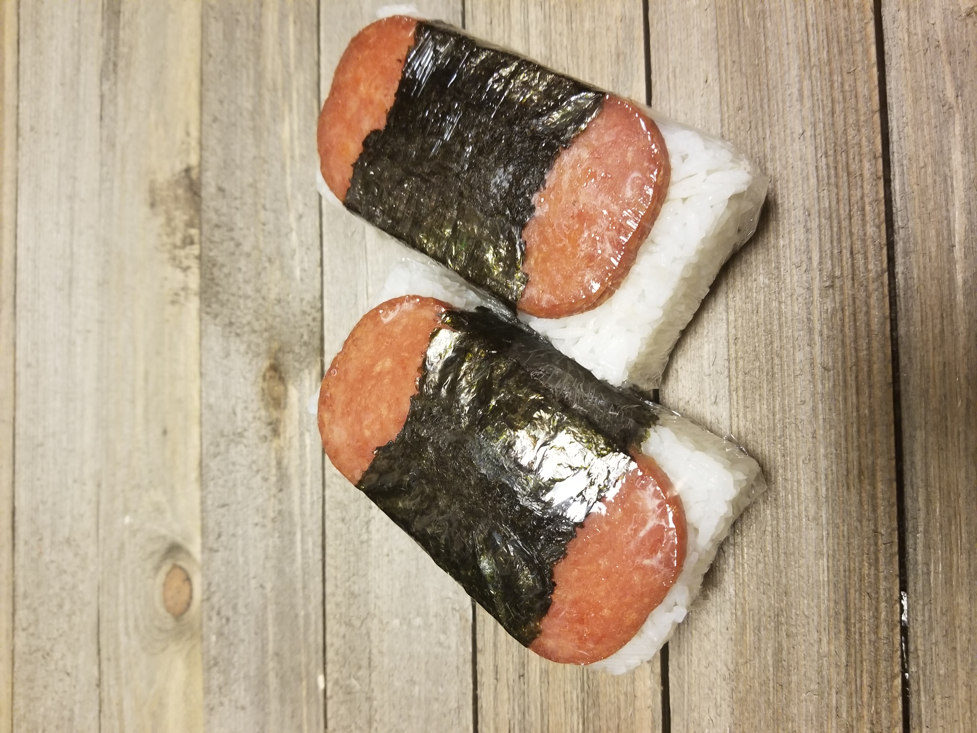 Order Spam Musubi (2pieces) food online from 2 Asian Brothers store, Chicago on bringmethat.com