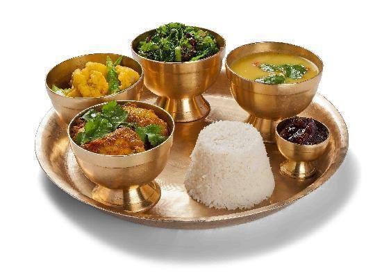 Order Thali ( Chicken curry ) food online from Red chilli store, San Francisco on bringmethat.com