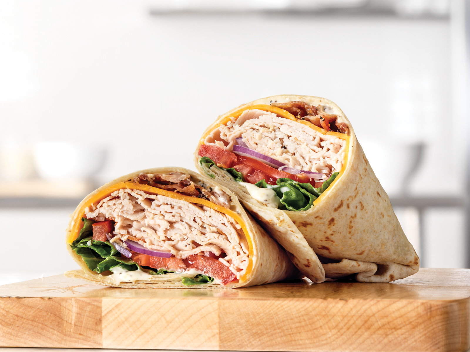 Order Market Fresh® Roast Turkey Ranch & Bacon Wrap food online from Arby's store, Chicago on bringmethat.com