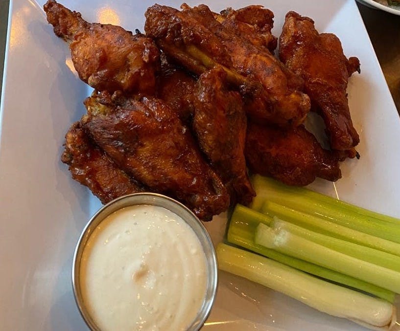 Order Wings - Appetizer food online from Michelina Apizza store, New Haven on bringmethat.com