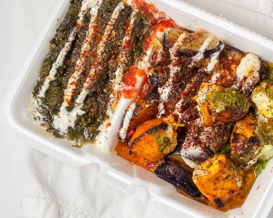Order Chicken Plate food online from Kebabs To Go store, Irving on bringmethat.com