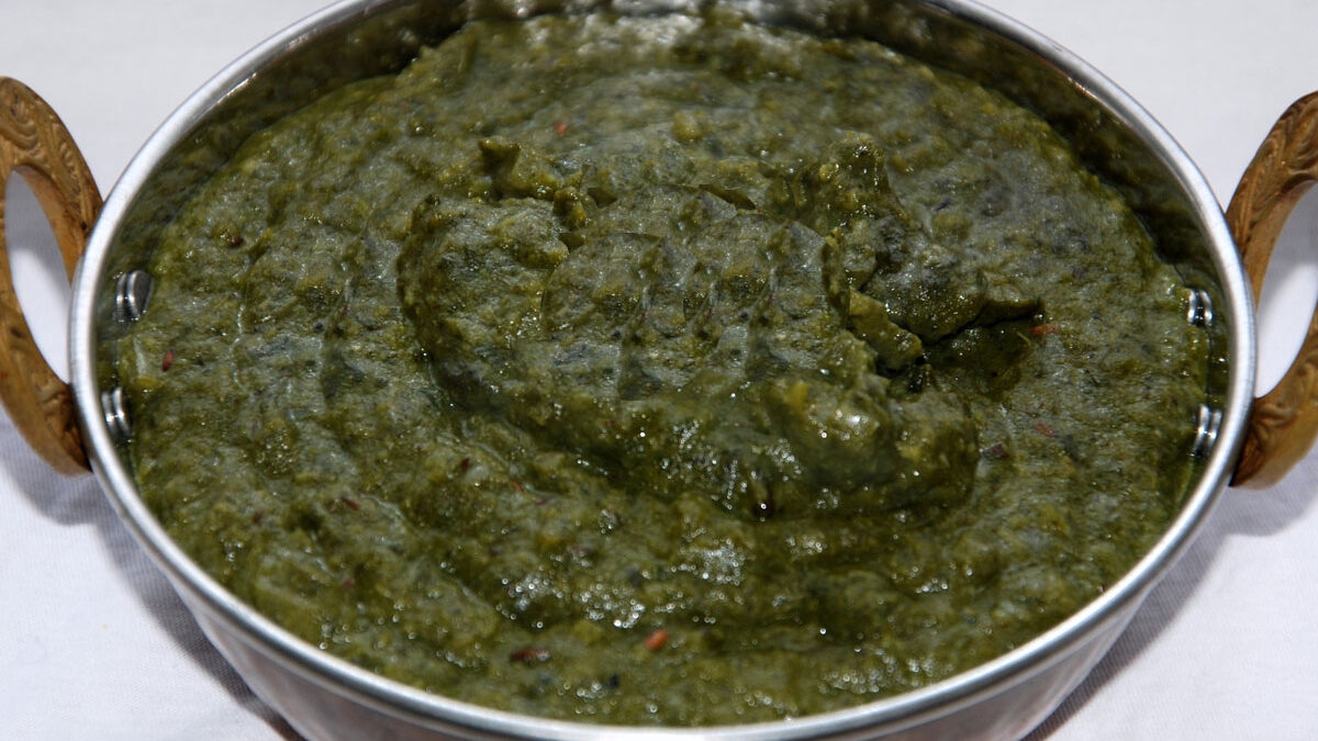 Order Saag Chana food online from Bawarchi Biryanis store, Ashburn on bringmethat.com