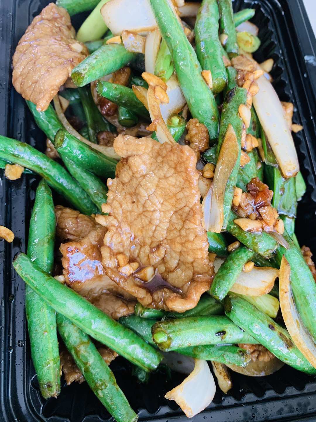 Order Beef with String Bean food online from Lee Garden Restaurant store, San Leandro on bringmethat.com