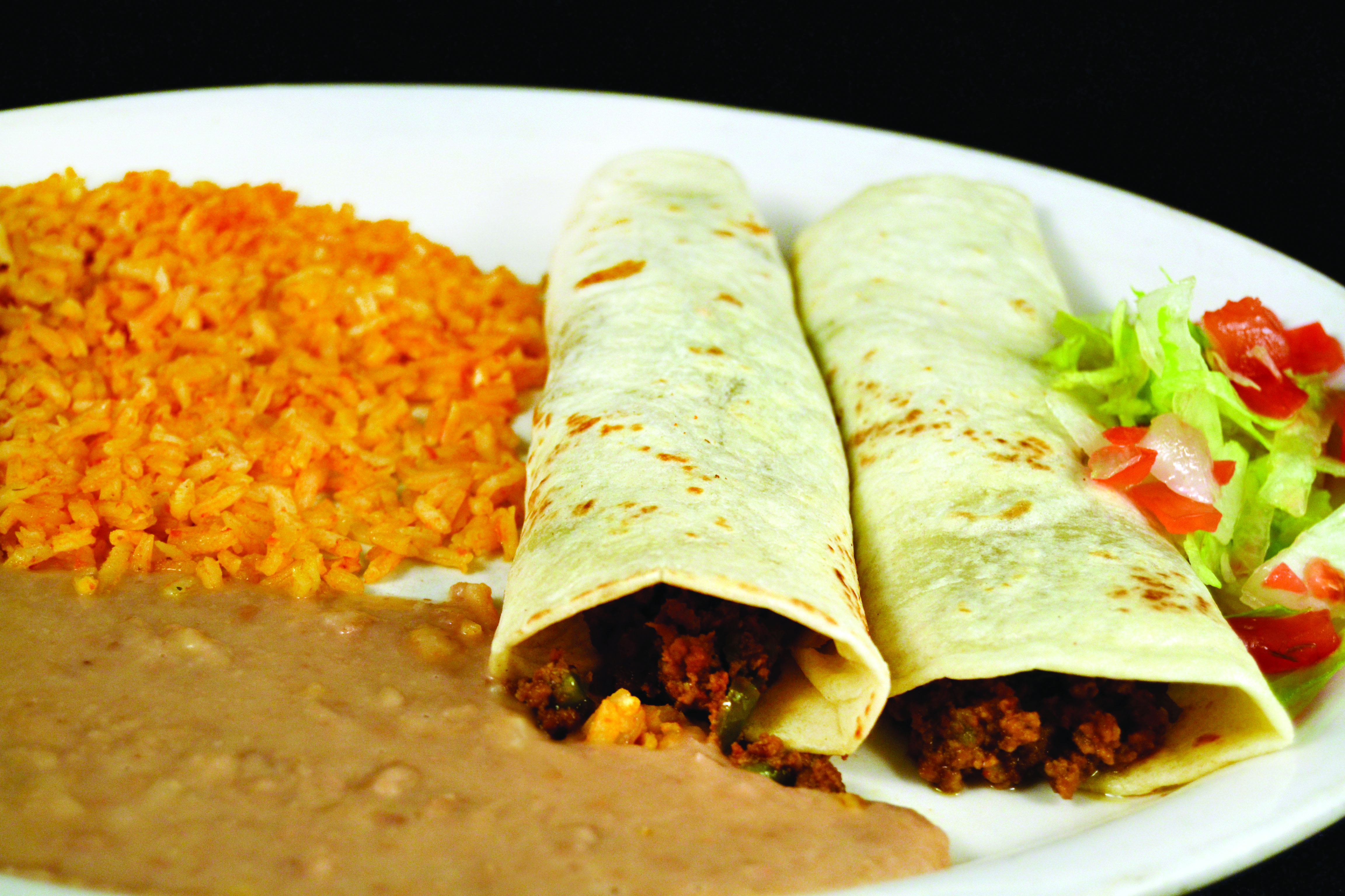 Order Burritos food online from Mi Comal Mexican Restaurant store, Irving on bringmethat.com