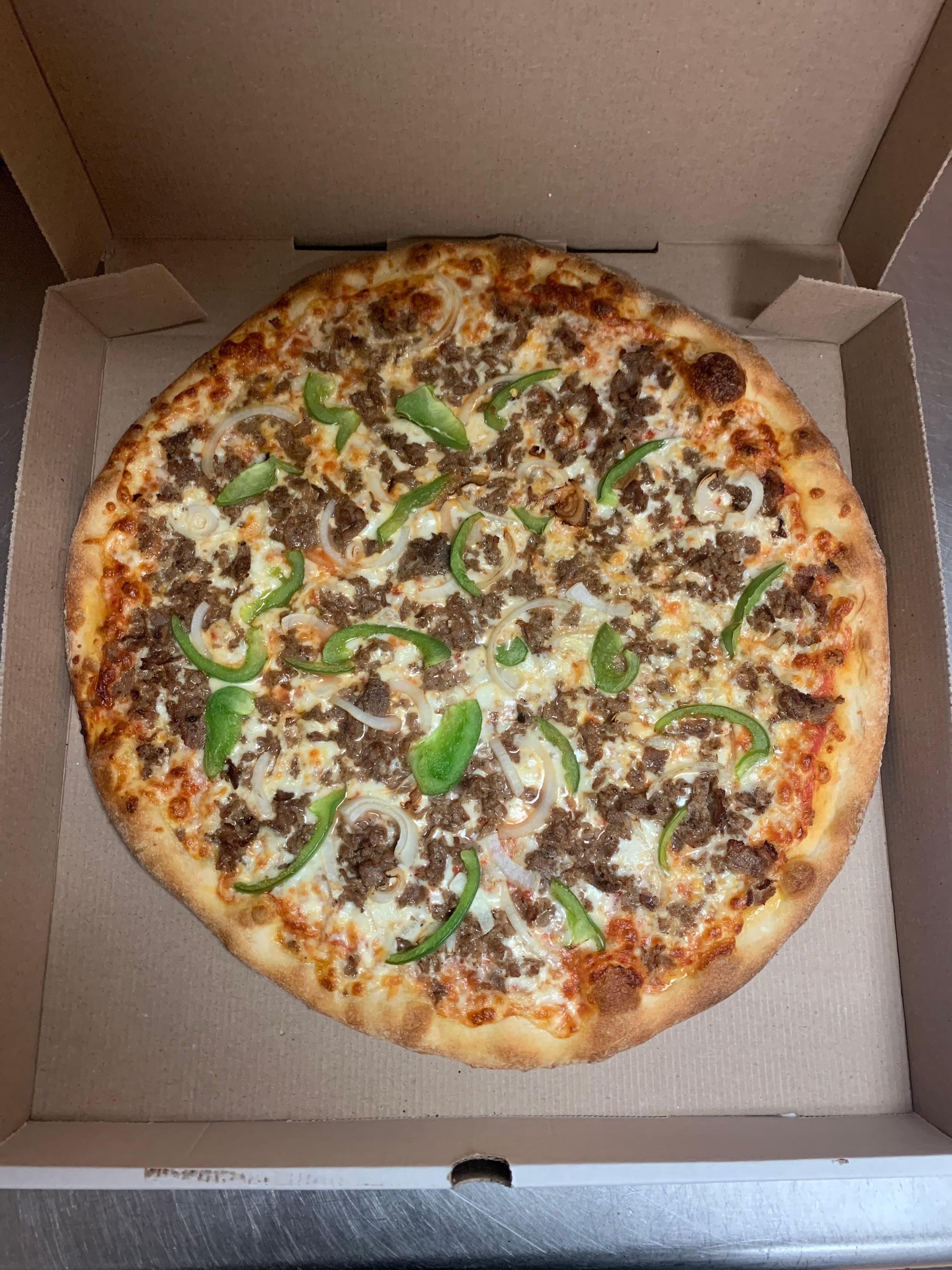 Order Halal Steak Philly Pizza - Small food online from Royal Pizza store, Lake Ronkonkoma on bringmethat.com