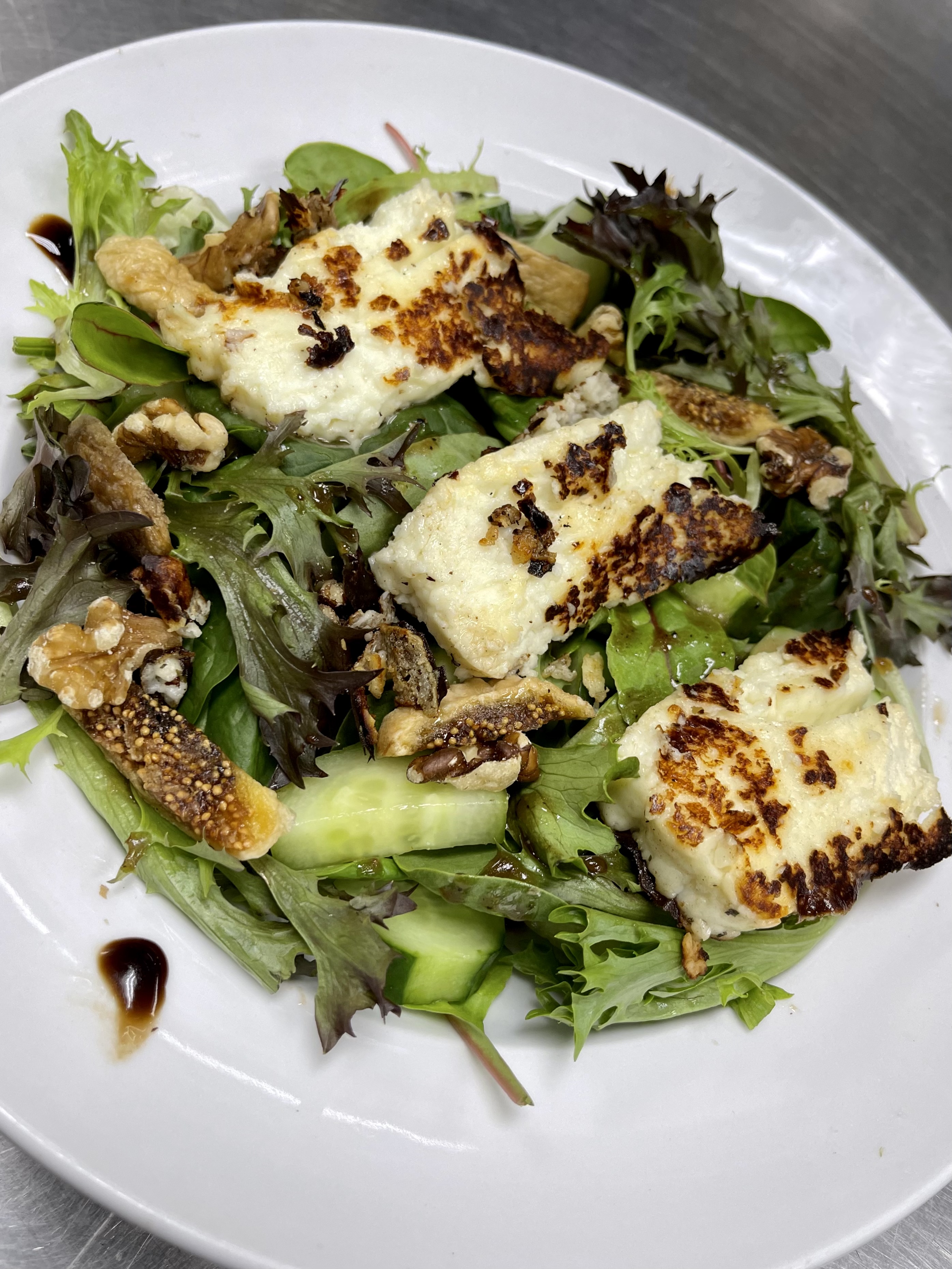 Order GRILLED HALLOUMI & FIG SALAD food online from Trapezaria Kuzina store, Rockville on bringmethat.com