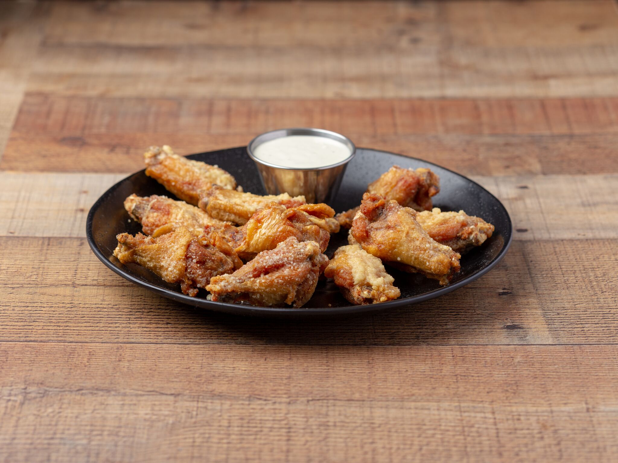 Order Jumbo Fresh Wings food online from Salvatore Old Fashioned Pizzeria store, Rochester on bringmethat.com