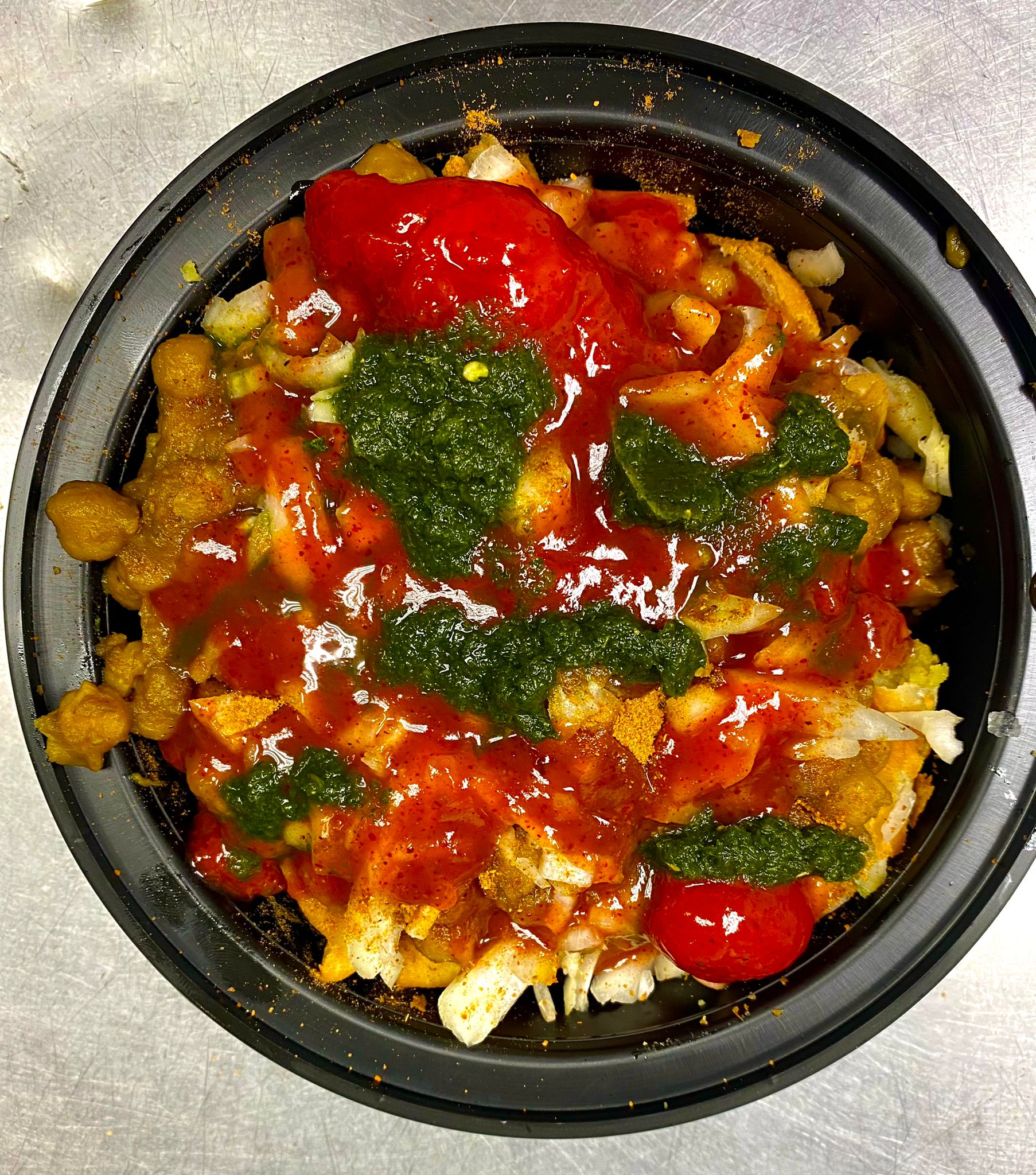 Order Samosa Chaat  food online from Mehfil Indian Restaurant store, Atlantic City on bringmethat.com