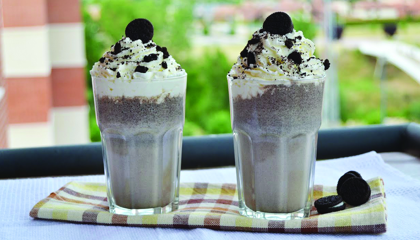 Order 12.	Cookie'n Cream Milkshake  food online from Tiktok Desserts store, Hayward on bringmethat.com