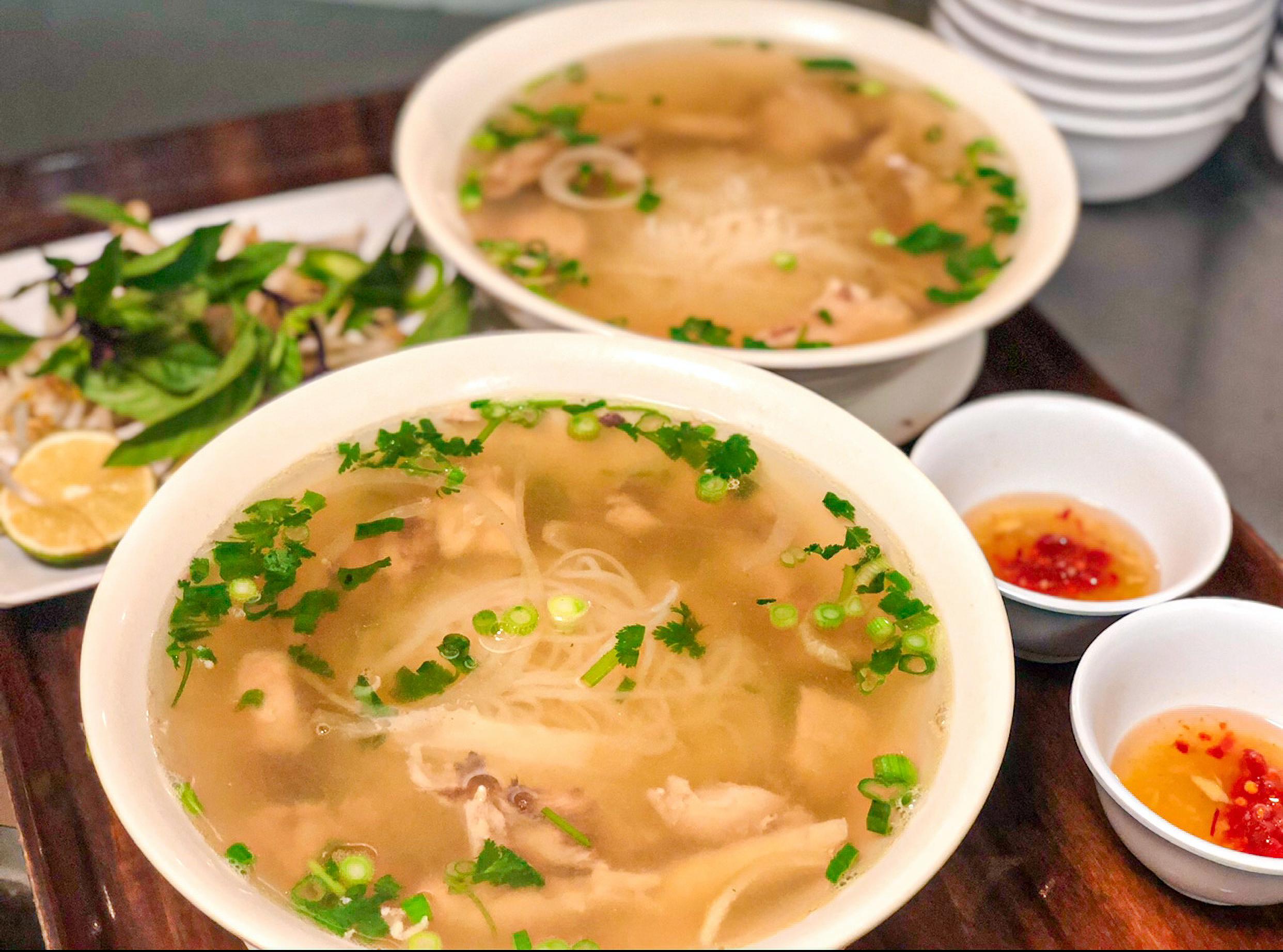 Order Chicken Pho food online from Pho Ca Dao Grill store, Chula Vista on bringmethat.com