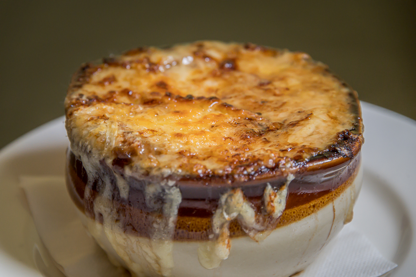 Order French Onion Soup au Gratin food online from Jo Diner store, San Diego on bringmethat.com