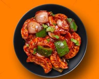 Order Veg Chili Momo food online from Mad Over Curry store, Youngstown on bringmethat.com
