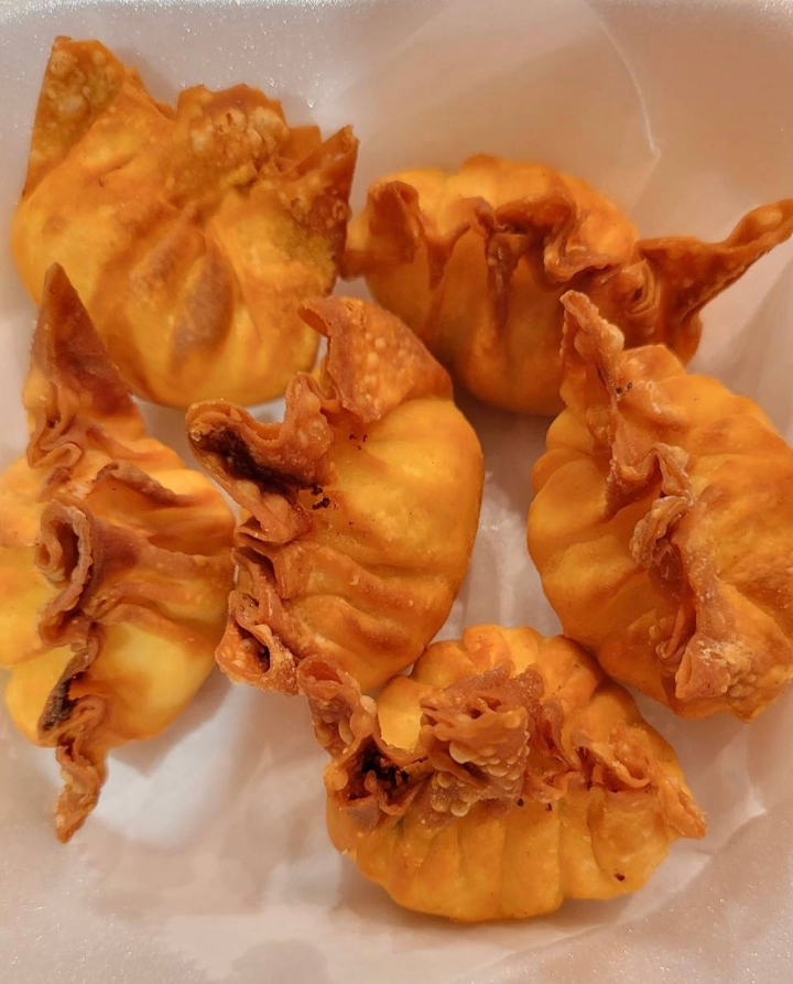 Order Crab Rangoon food online from Diva Thai Express store, Chicago on bringmethat.com