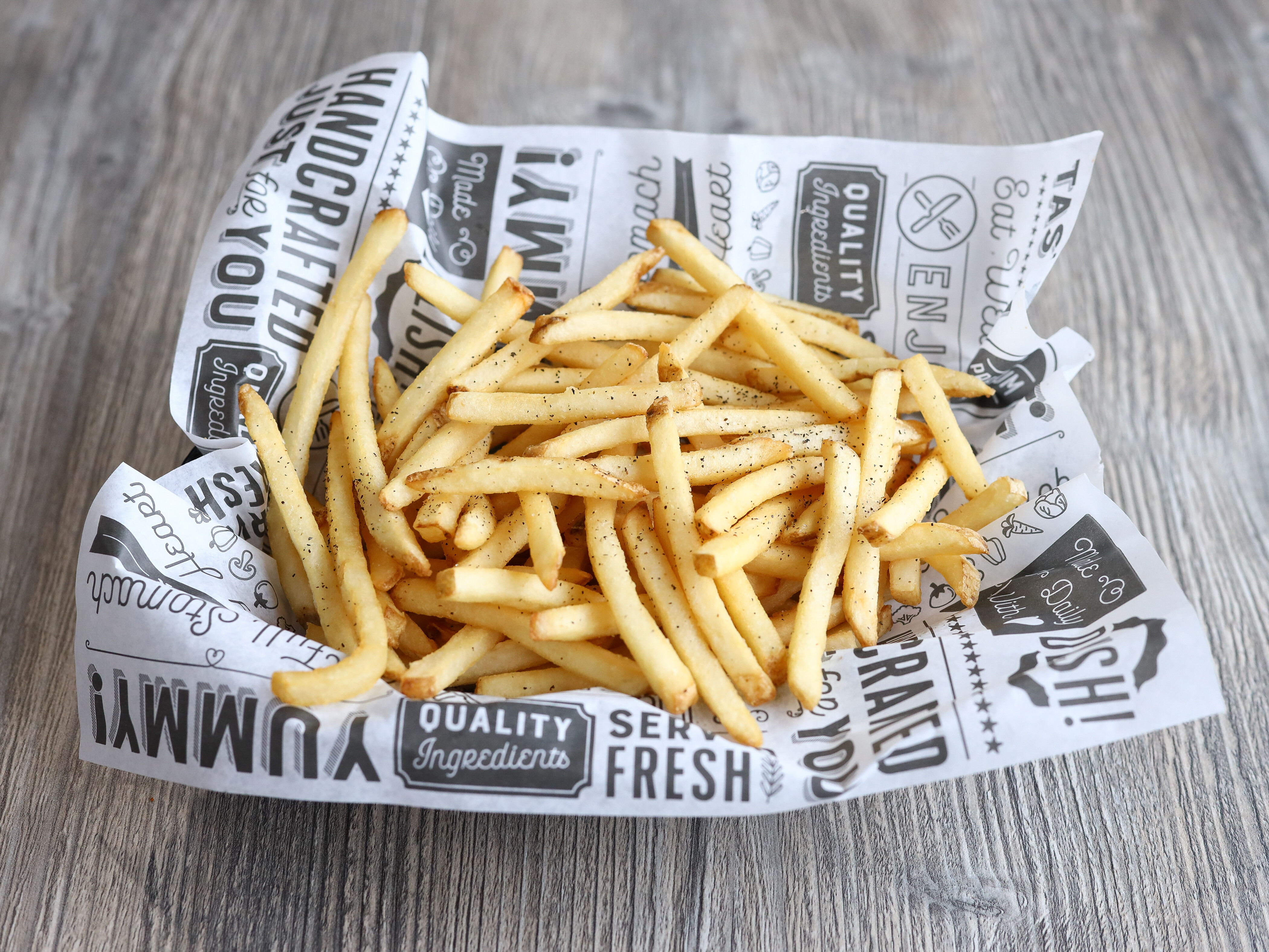 Order Classic Fries food online from Bulldogs Cheesesteaks store, Dearborn on bringmethat.com