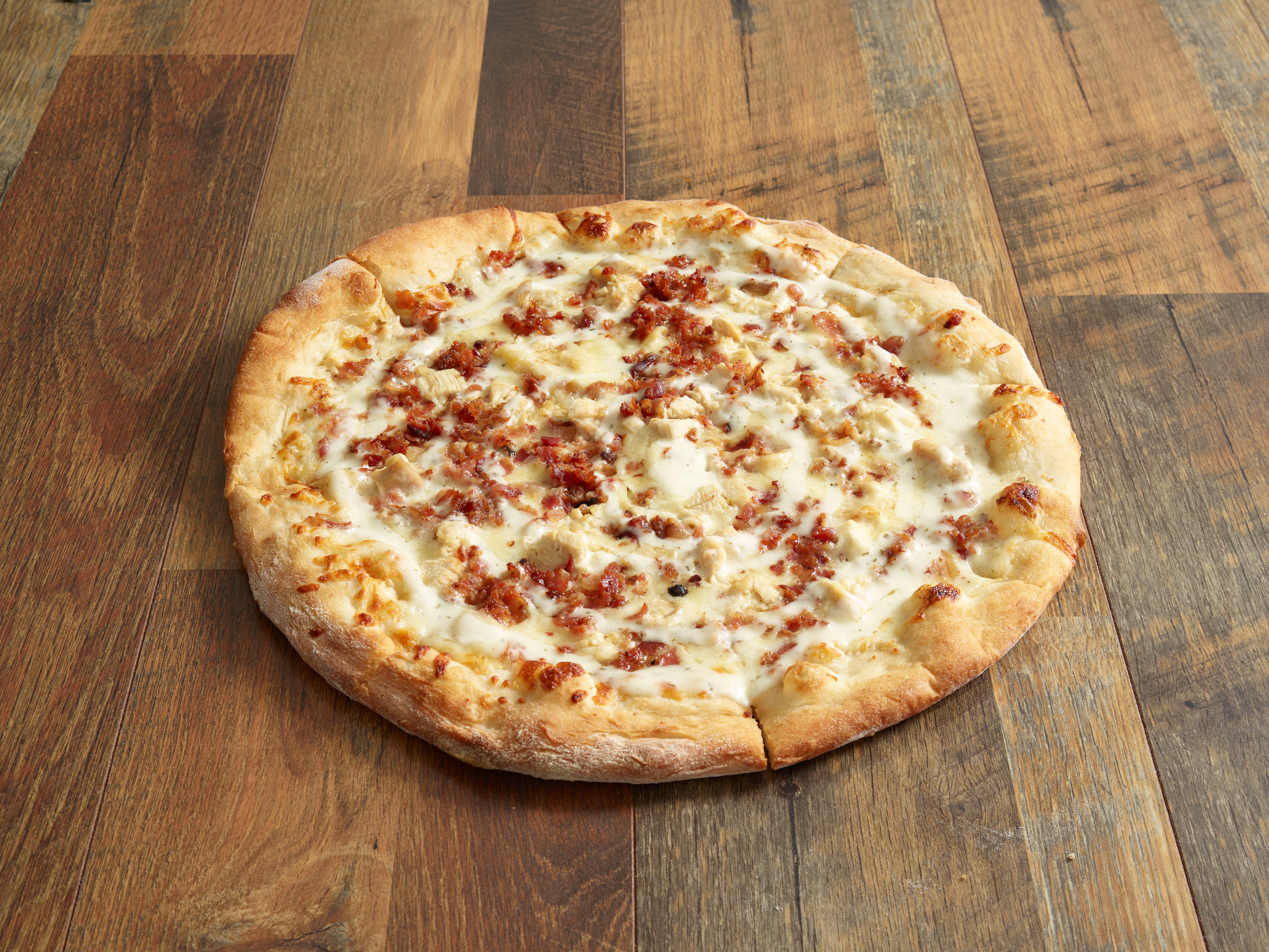Order Chicken Bacon Ranch Pizza food online from Amore Pizza & More store, Liverpool on bringmethat.com