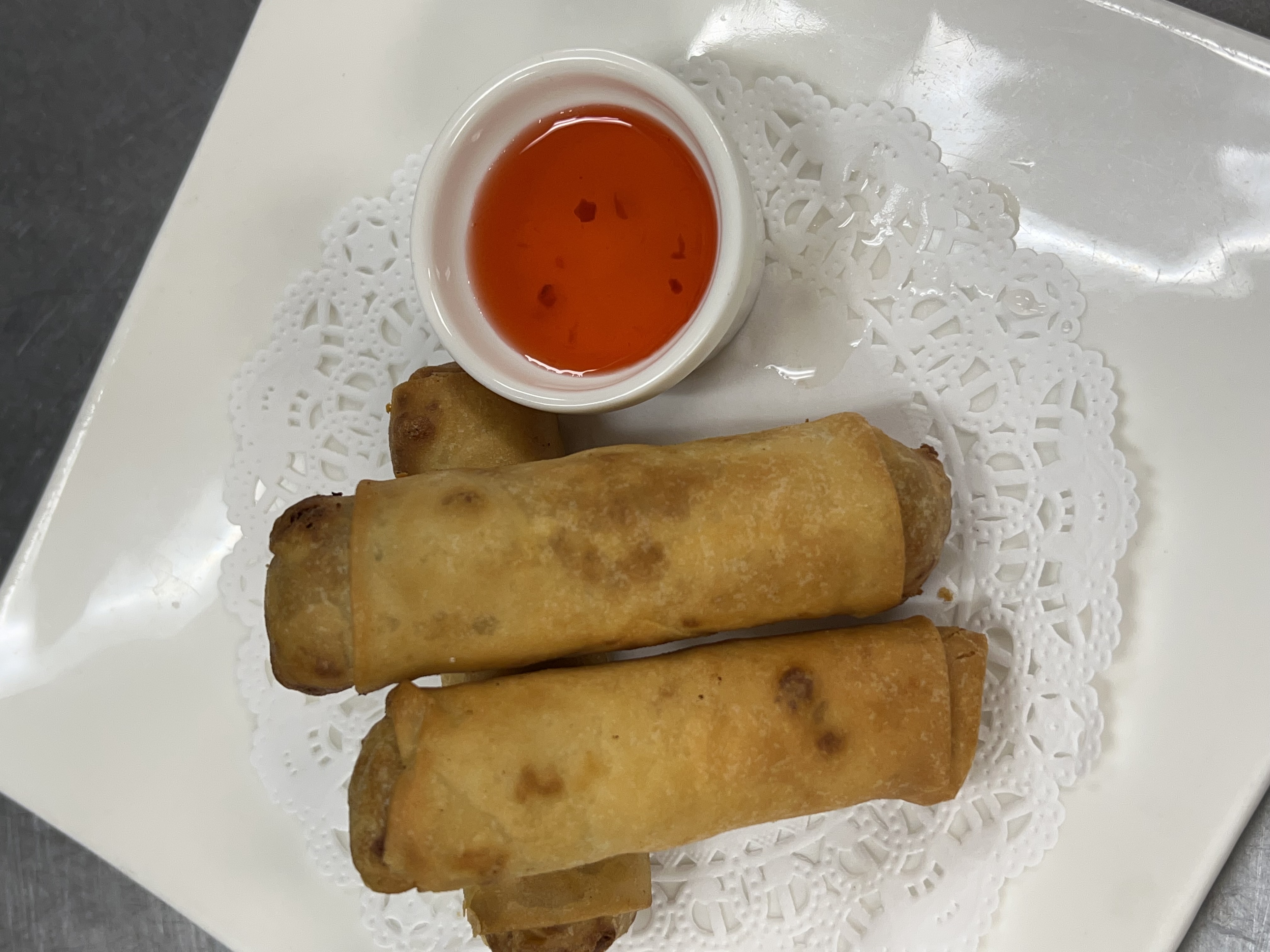 Order Ploy's Crispy Spring Roll food online from Ploy Thai Cuisine store, The Woodlands on bringmethat.com
