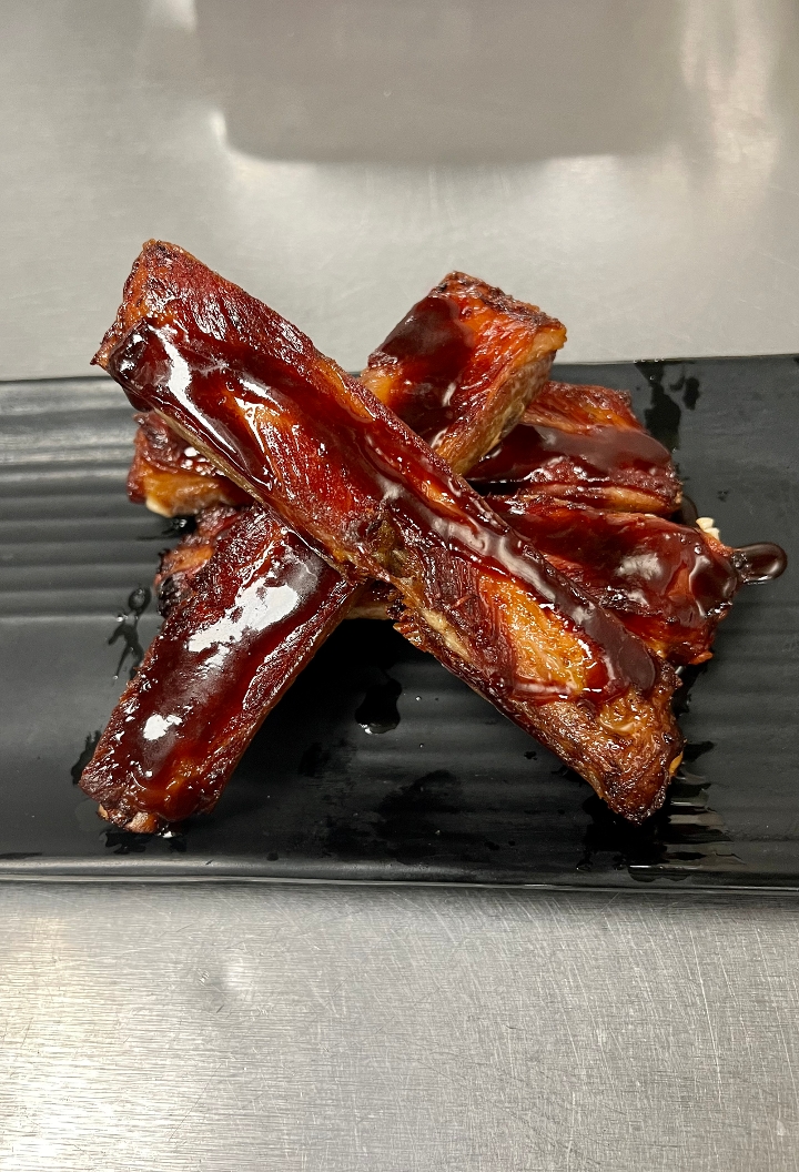 Order BBQ RIBS 排骨 food online from Wok and Roll store, Washington on bringmethat.com