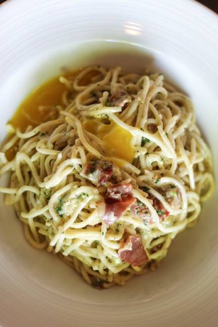 Order Spaghetti Carbonara food online from Parisi Italian Ristorante store, South Bend on bringmethat.com