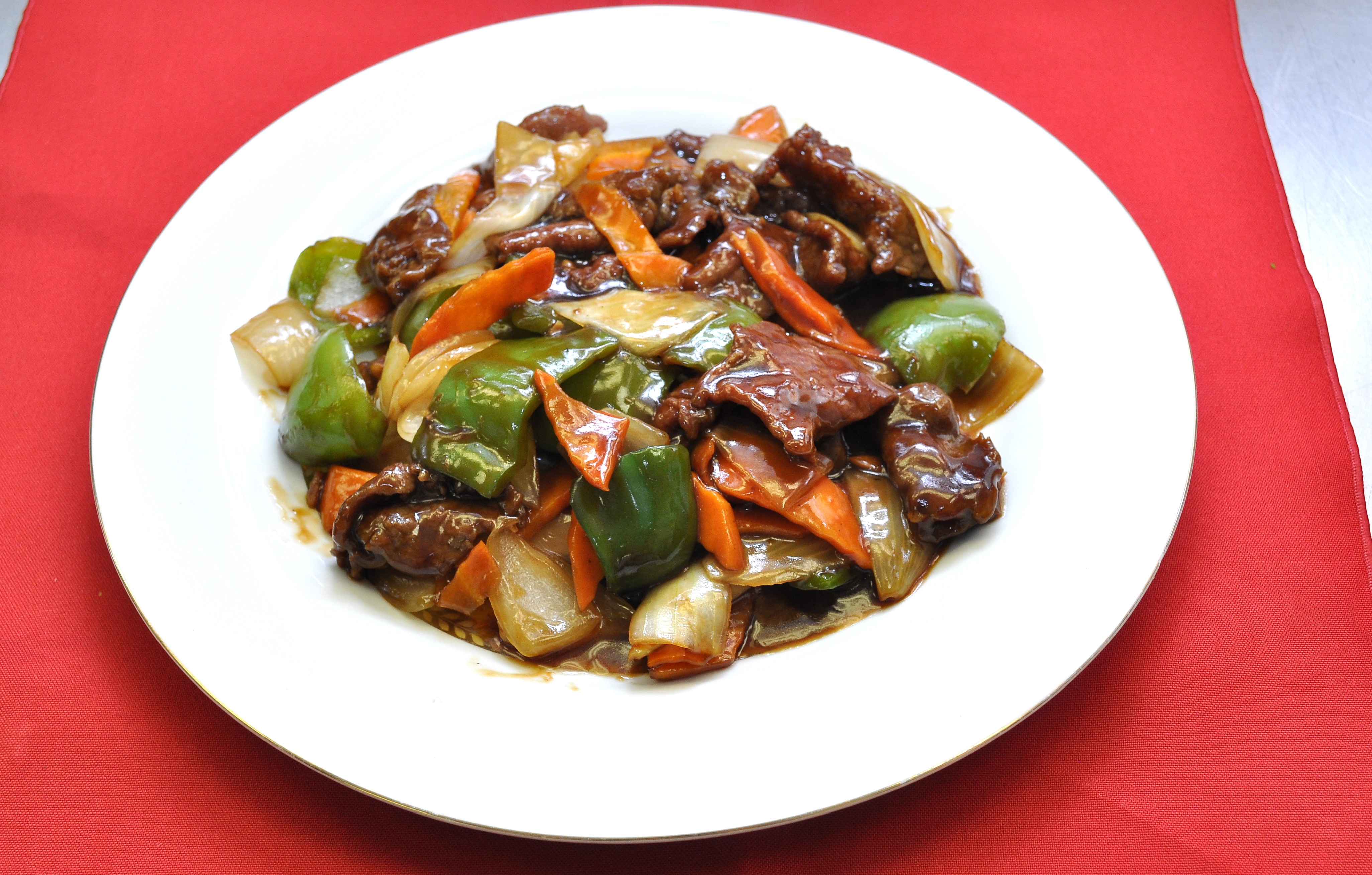 Order B21. Pepper Steak food online from Dynasty Chinese Food Delivery-take Out store, Lafayette on bringmethat.com