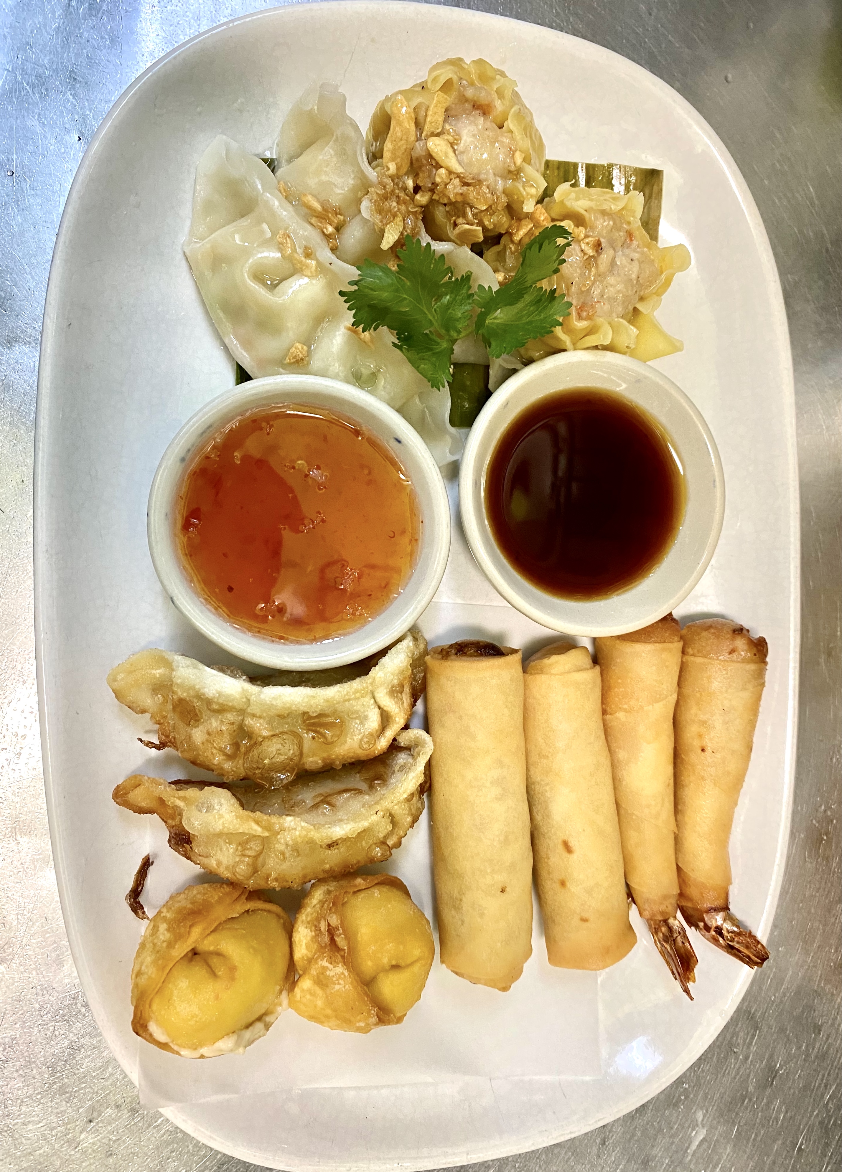 Order Mixed Appetizers food online from Prik Thai Kitchen store, Astoria on bringmethat.com