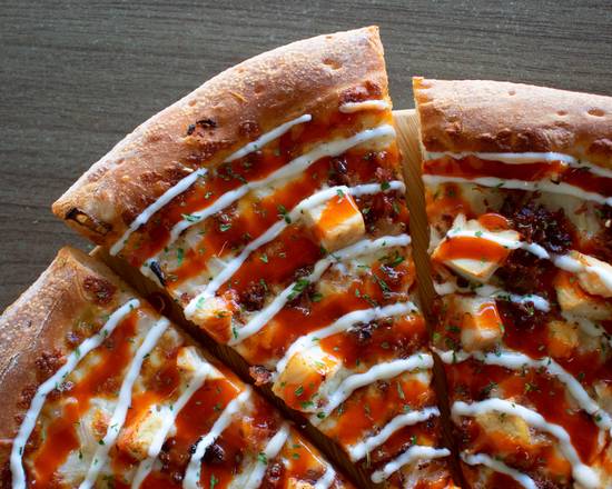 Order Buffalo Chicken Pizza food online from Jalapenos Pizza & Wings store, Laredo on bringmethat.com
