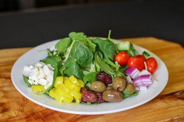 Order Garden Salad food online from The Claddagh Irish Pub store, Bangor on bringmethat.com