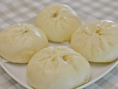 Order Beef Onion Bun food online from Northern Pasta store, Houston on bringmethat.com