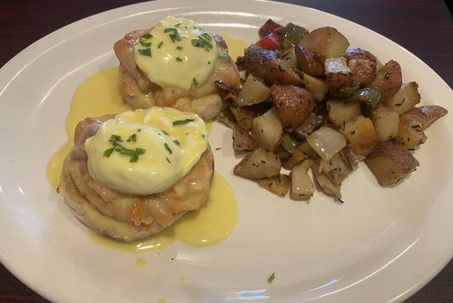 Order PNW Benedict food online from Culver Cafe store, Culver City on bringmethat.com