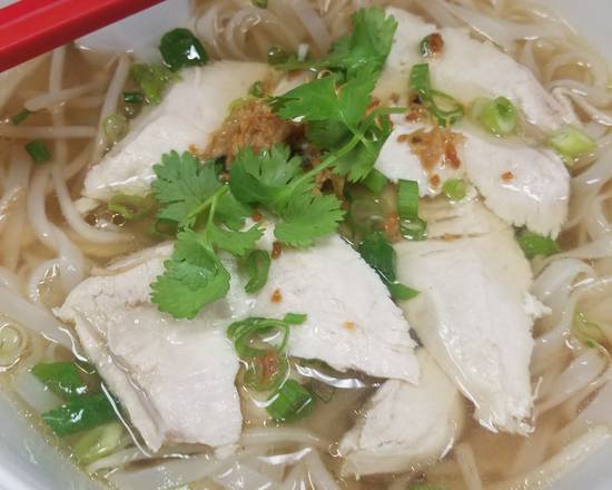 Order Homemade Noodle Soup food online from Thai Dishes on Broadway store, Santa Monica on bringmethat.com