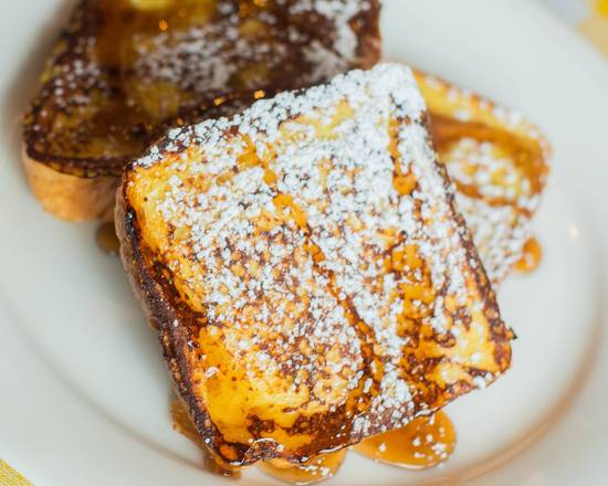 Order French Toast (3 pieces) food online from Breakfast Town store, Pasadena on bringmethat.com