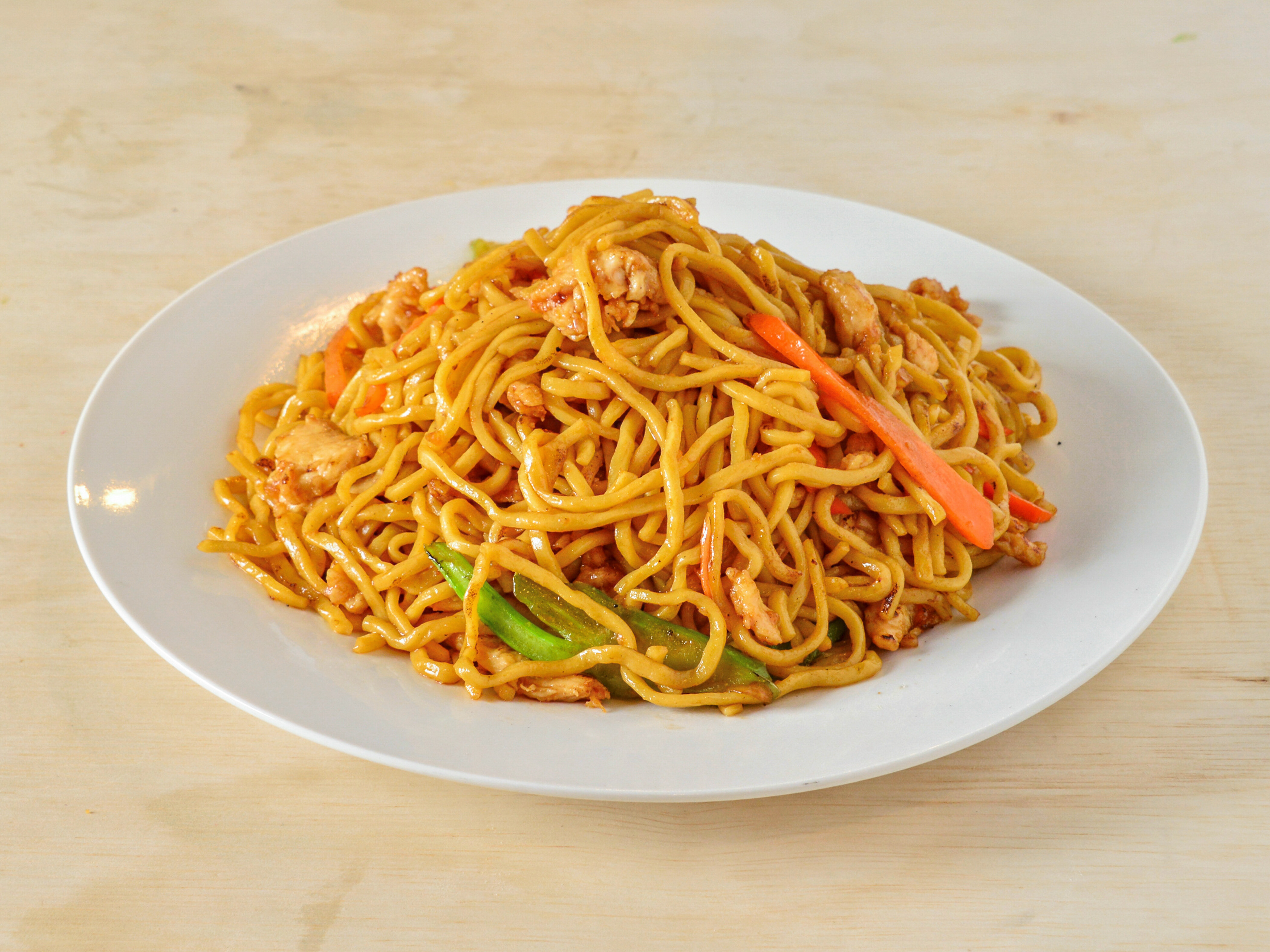 Order Chicken Lo Mein food online from Chinese Express store, Gahanna on bringmethat.com